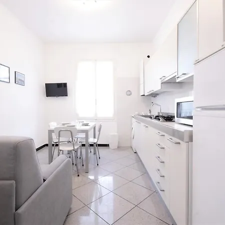 21 Via Dei Giardini Apartment